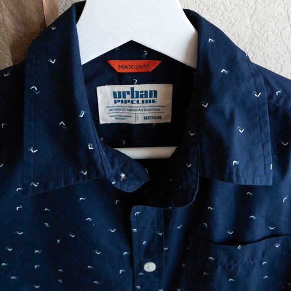 EUC! Bundle of 3 Shirts Boys SzM 8-10 Collar Short Sleeve Blue Aqua Gray Poplin - Picture 9 of 10